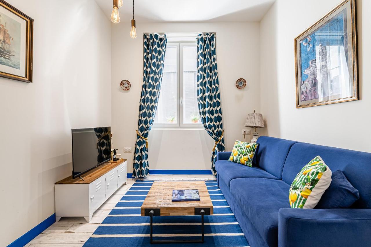 Studio Travel 24M2, 120M Vieux-Port ,Clim , Wifi ,Acces Autonome Avec Code Marseilles Exterior foto